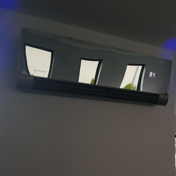 Lusteko i Rotenso Mirror w swojej okazałości